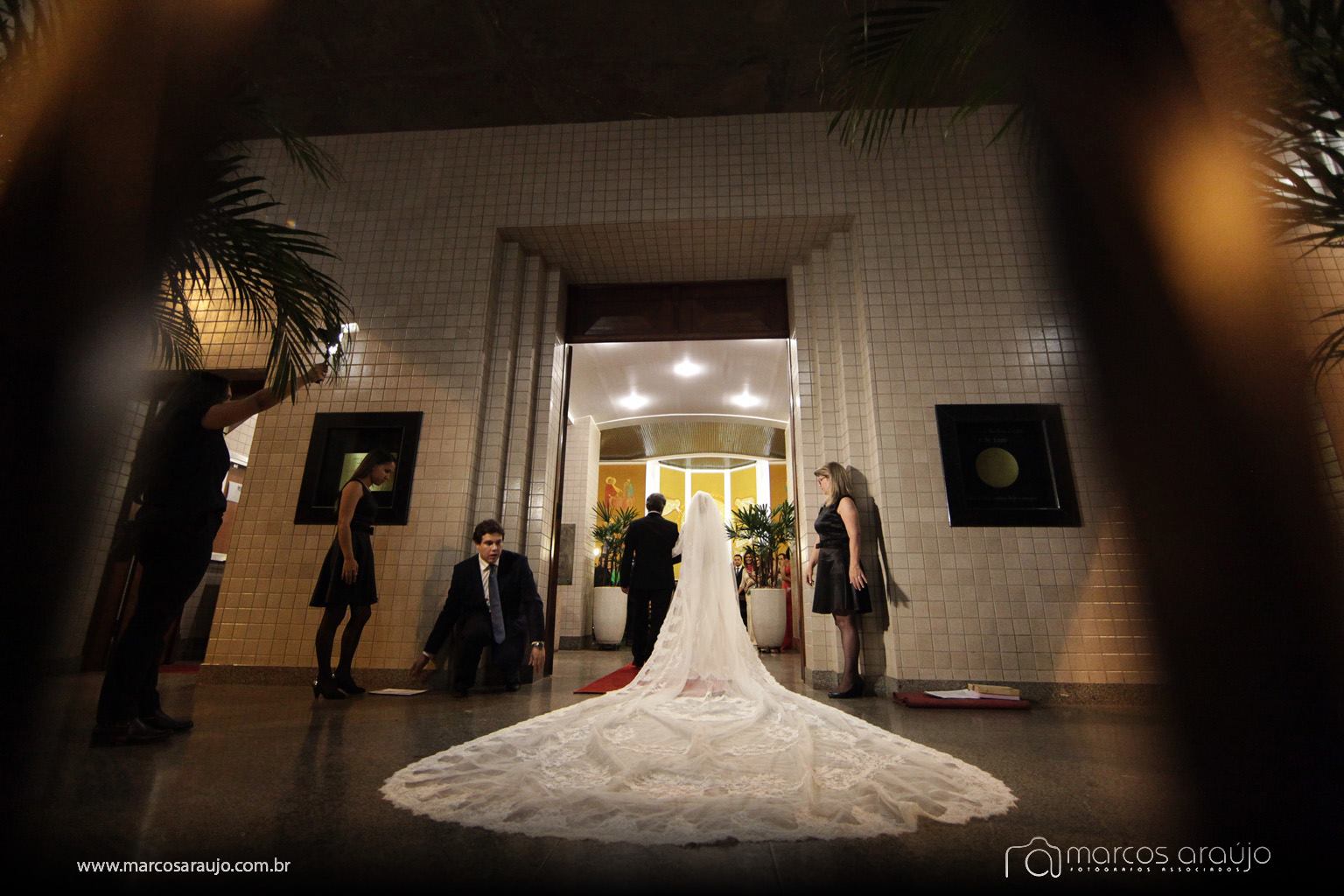 10687919_421998441332683_3177368100767330579_o