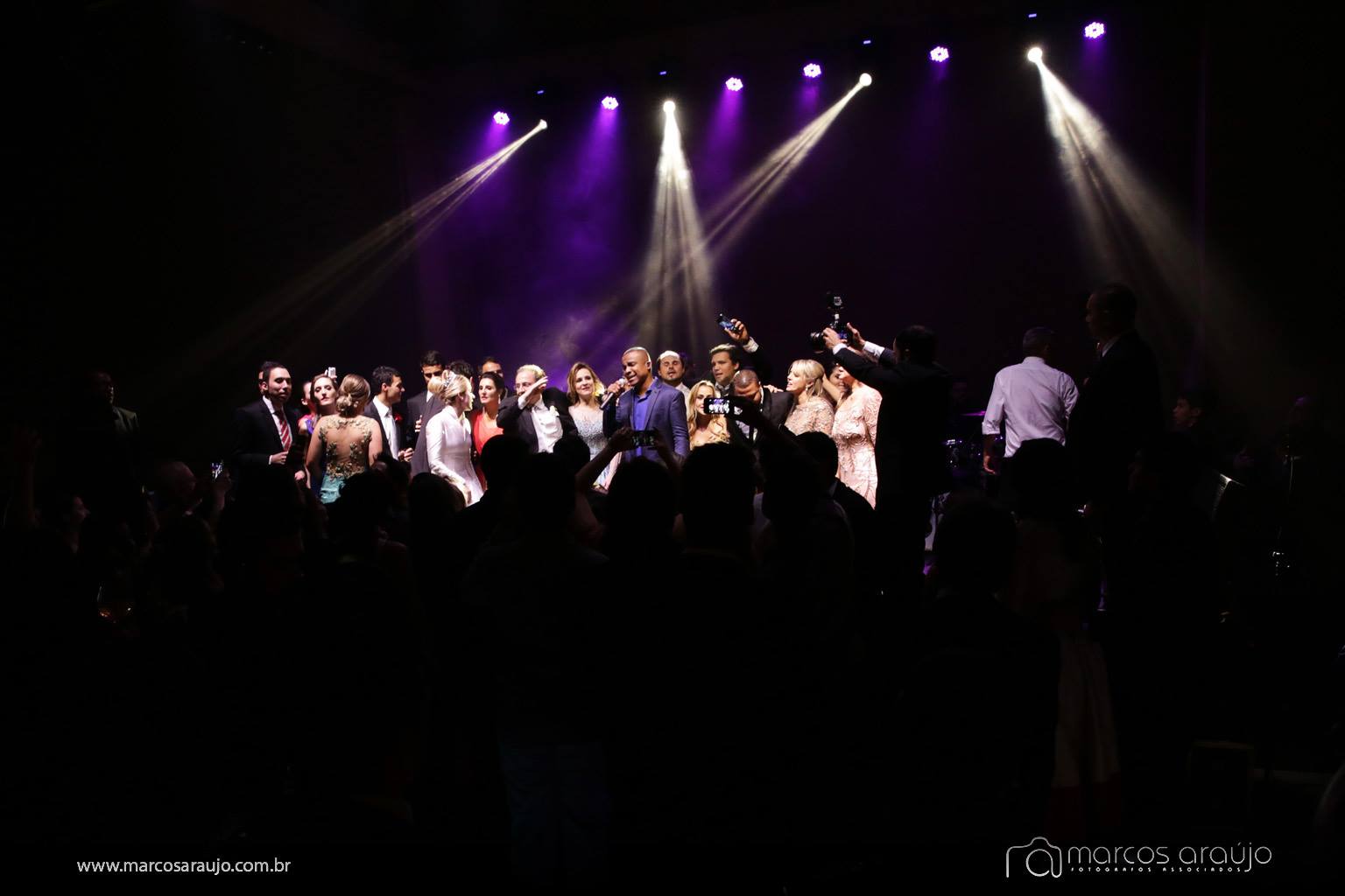 11248883_422001147999079_7566147042973915696_o