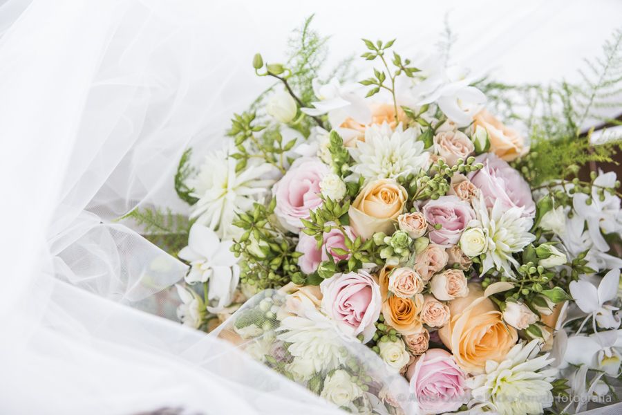 anna quast ricky arruda estaleiro guest house jr mendes ana julia figueiredo lourdinha noyama destination wedding camboriu video soul cozinha ninha flor thai pasin-03772029