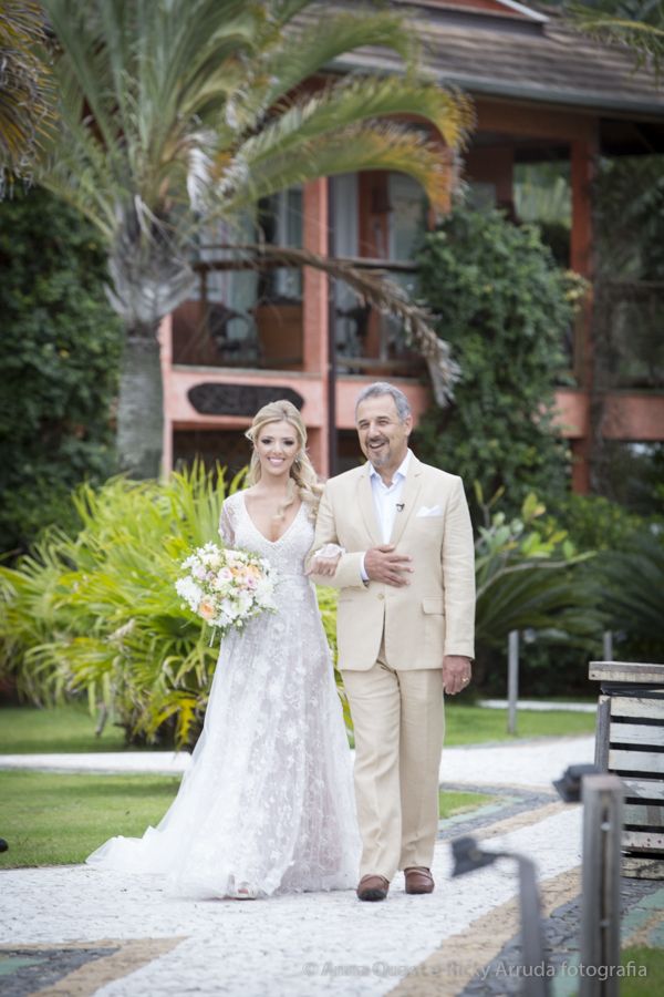 anna quast ricky arruda estaleiro guest house jr mendes ana julia figueiredo lourdinha noyama destination wedding camboriu video soul cozinha ninha flor thai pasin-03772679
