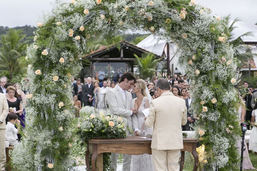 anna quast ricky arruda estaleiro guest house jr mendes ana julia figueiredo lourdinha noyama destination wedding camboriu video soul cozinha ninha flor thai pasin-03772998