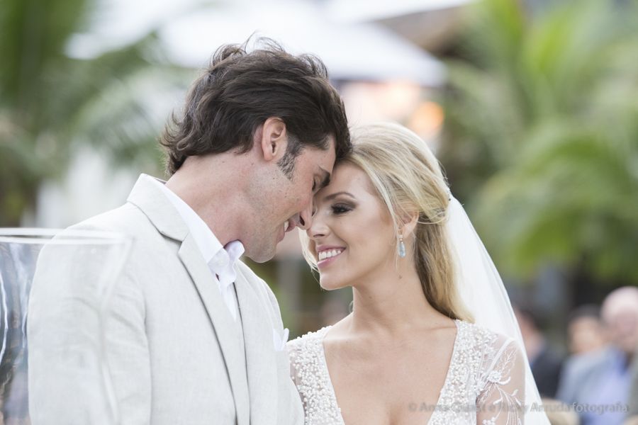 anna quast ricky arruda estaleiro guest house jr mendes ana julia figueiredo lourdinha noyama destination wedding camboriu video soul cozinha ninha flor thai pasin-03773212