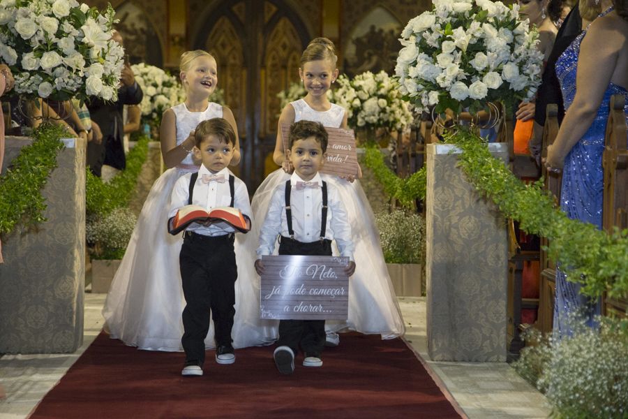 anna-quast-ricky-arruda-sandro-barros-camargo-alfaiataria-1-18-project-luxo-videos-de-cinema-salve-santo-antonio-wendel-cunha-the-king-cake-03690890