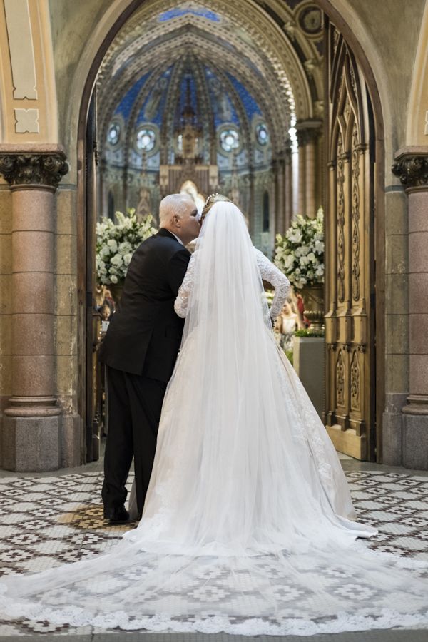 anna-quast-ricky-arruda-sandro-barros-camargo-alfaiataria-1-18-project-luxo-videos-de-cinema-salve-santo-antonio-wendel-cunha-the-king-cake-03690956