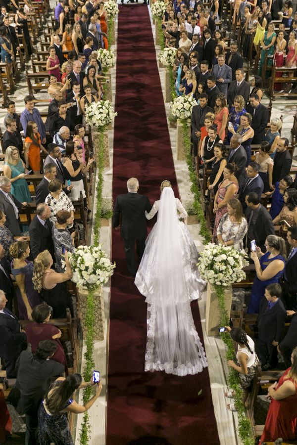 anna-quast-ricky-arruda-sandro-barros-camargo-alfaiataria-1-18-project-luxo-videos-de-cinema-salve-santo-antonio-wendel-cunha-the-king-cake-03691004