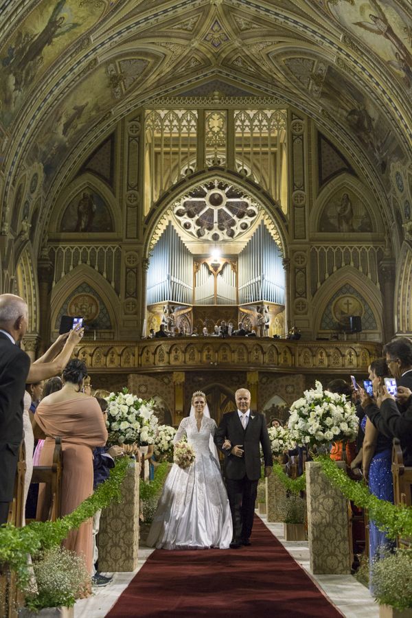 anna-quast-ricky-arruda-sandro-barros-camargo-alfaiataria-1-18-project-luxo-videos-de-cinema-salve-santo-antonio-wendel-cunha-the-king-cake-03691045