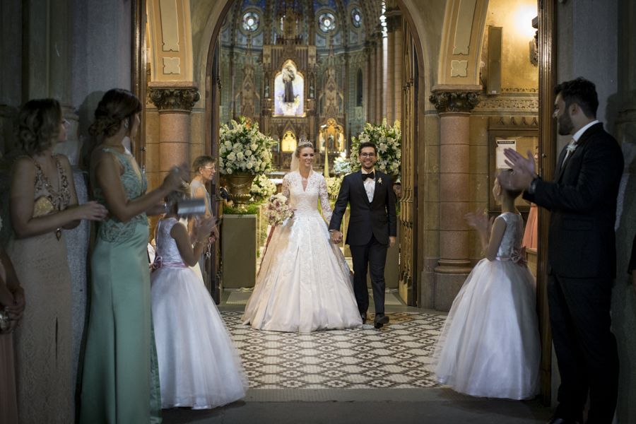 anna-quast-ricky-arruda-sandro-barros-camargo-alfaiataria-1-18-project-luxo-videos-de-cinema-salve-santo-antonio-wendel-cunha-the-king-cake-03691774