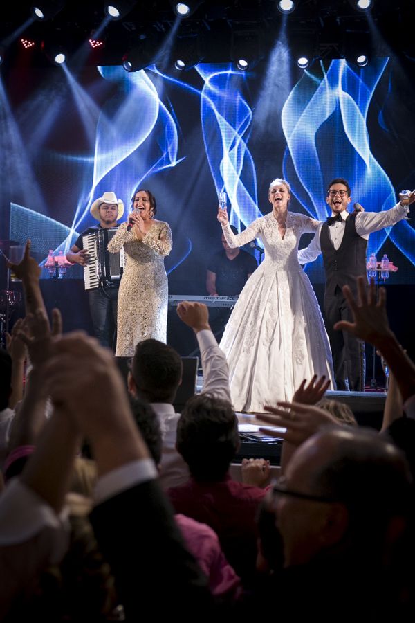 anna-quast-ricky-arruda-sandro-barros-camargo-alfaiataria-1-18-project-luxo-videos-de-cinema-salve-santo-antonio-wendel-cunha-the-king-cake-03694063