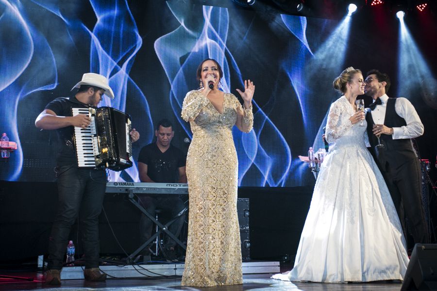 anna-quast-ricky-arruda-sandro-barros-camargo-alfaiataria-1-18-project-luxo-videos-de-cinema-salve-santo-antonio-wendel-cunha-the-king-cake-03694155